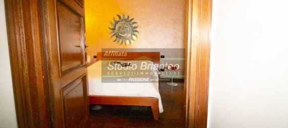 3 Schlafzimmer Wohnung in Carate Brianza, Italy, Nr. 258858 6