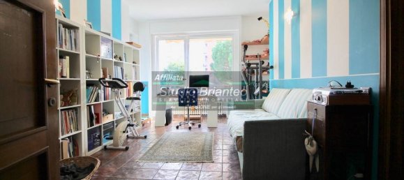 3 Schlafzimmer Wohnung in Carate Brianza, Italy, Nr. 258858 18