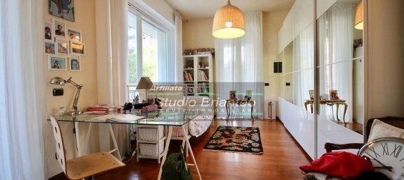 3 Schlafzimmer Wohnung in Carate Brianza, Italy, Nr. 258858 12