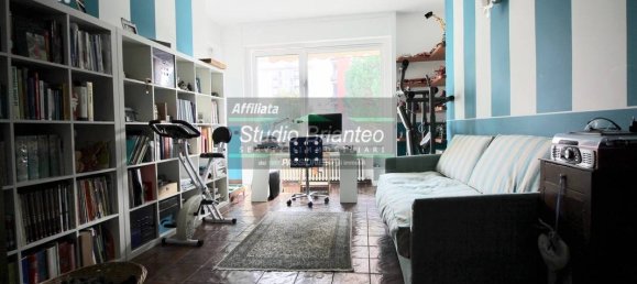 3 Schlafzimmer Wohnung in Carate Brianza, Italy, Nr. 258858 17