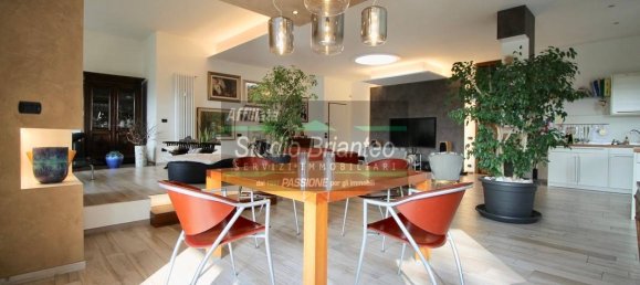 3 Schlafzimmer Wohnung in Carate Brianza, Italy, Nr. 258858 35