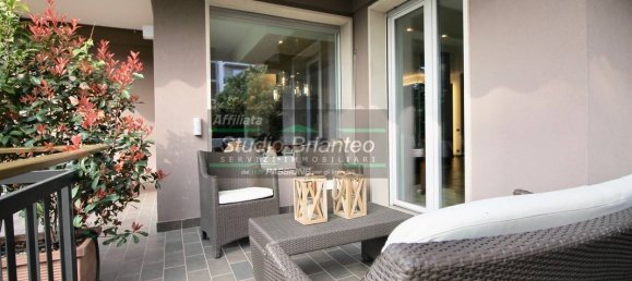 3 Schlafzimmer Wohnung in Carate Brianza, Italy, Nr. 258858 23