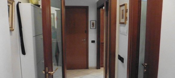 Apartamento de 4 habitaciónes en Nogarole Rocca, Italy No. 38947 12