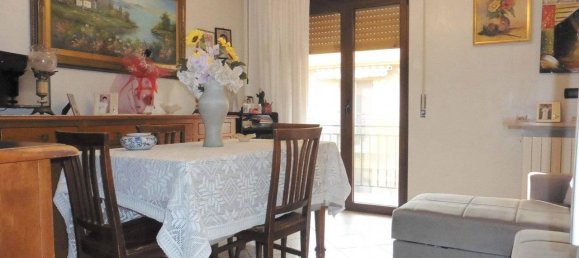 Apartamento de 4 habitaciónes en Nogarole Rocca, Italy No. 38947 5