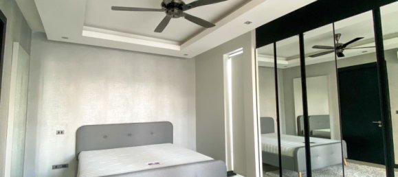 4 bedrooms Villa in Pattaya, Thailand No. 4237 12