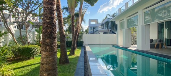 4 bedrooms Villa in Pattaya, Thailand No. 4237 5