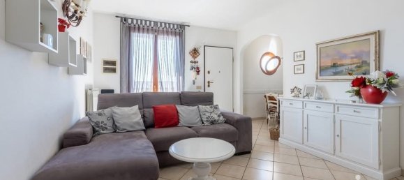 Квартира с 2 спальнями в Понтедера, Италия № 349835 16