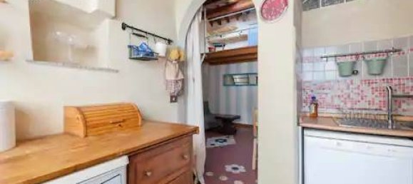 1 bedroom Apartment in Florence, Italy No. 115327 3