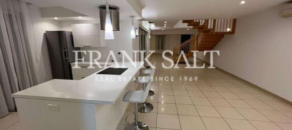 Villa de 4 dormitorios en Saint Paul's Bay, Malta No. 7771 5