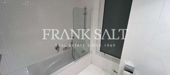 Villa de 4 dormitorios en Saint Paul's Bay, Malta No. 7771 19