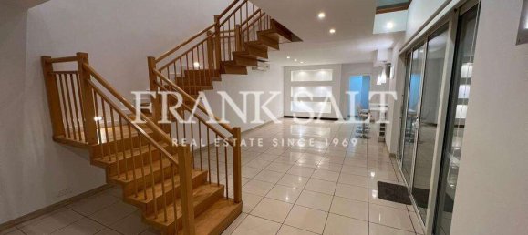 Villa de 4 dormitorios en Saint Paul's Bay, Malta No. 7771 2