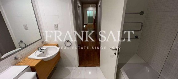 Villa de 4 dormitorios en Saint Paul's Bay, Malta No. 7771 20