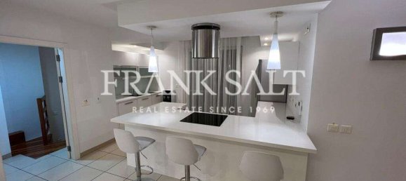 Villa de 4 dormitorios en Saint Paul's Bay, Malta No. 7771 4