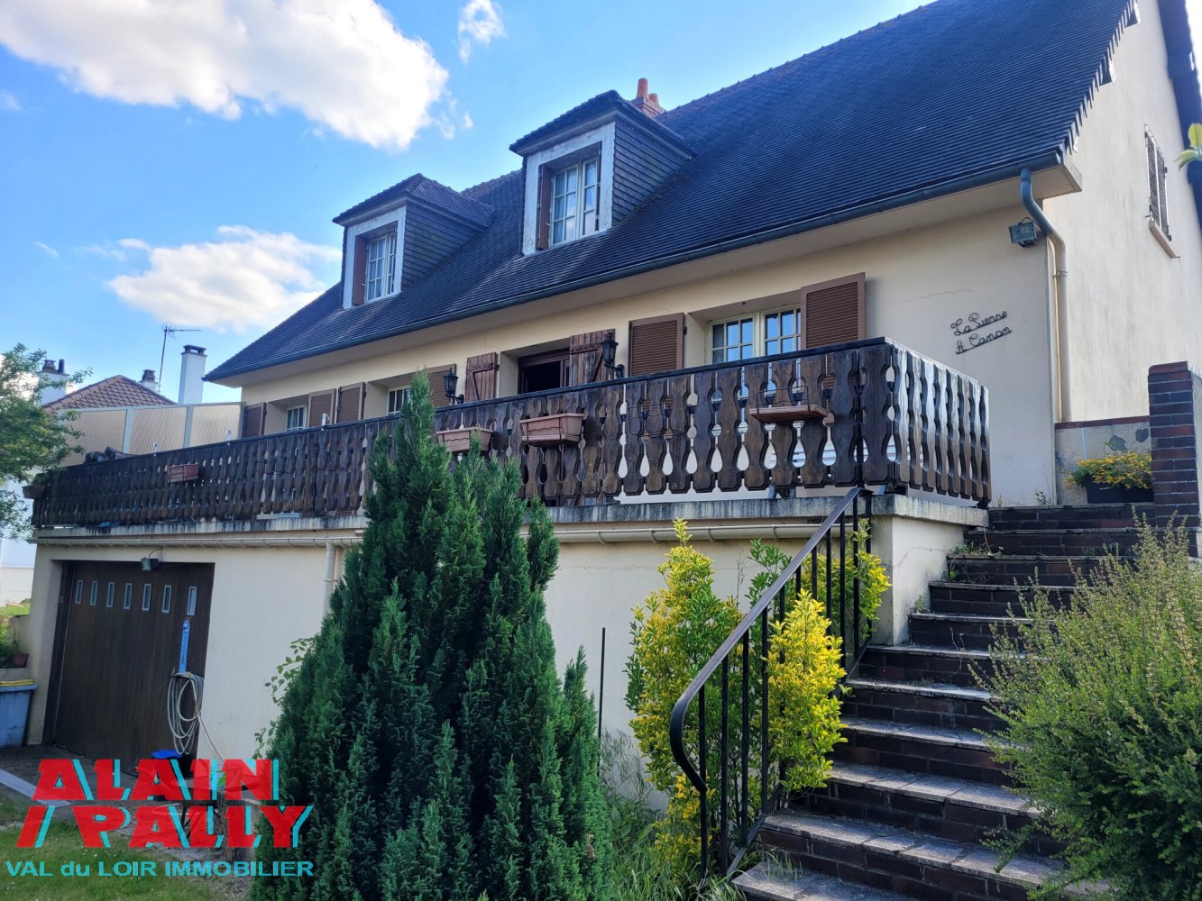 5 Schlafzimmer Haus in Alluyes, France, Nr. 103502