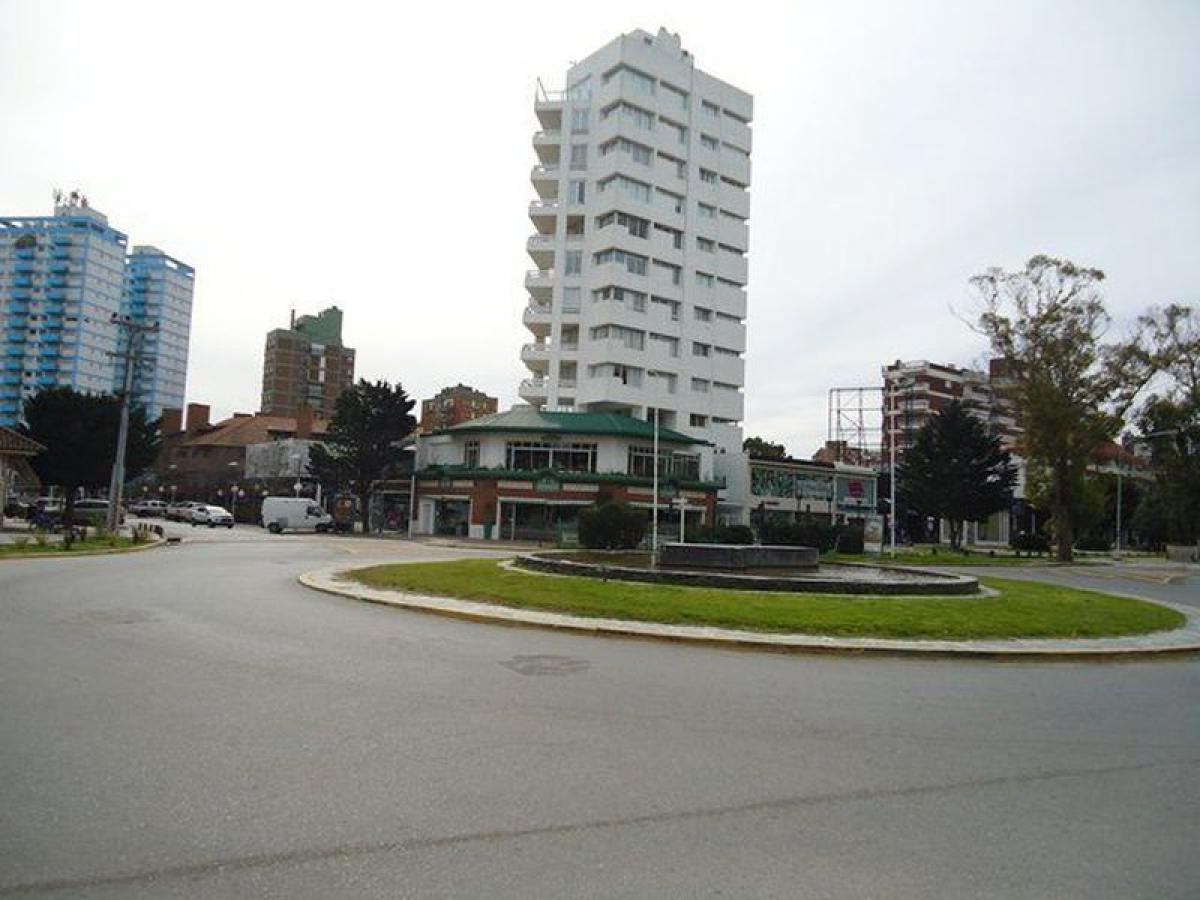 2 bedrooms Apartment in Mar del Plata, Argentina No. 83151