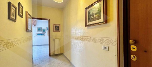 Apartamento de 4 habitaciónes en Bitritto, Italy No. 27780 11