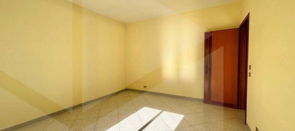 Apartamento de 4 habitaciónes en Bitritto, Italy No. 27780 10