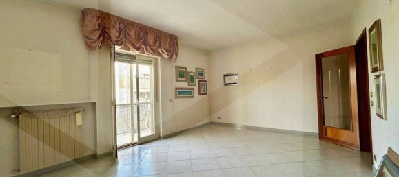 Apartamento de 4 habitaciónes en Bitritto, Italy No. 27780 25