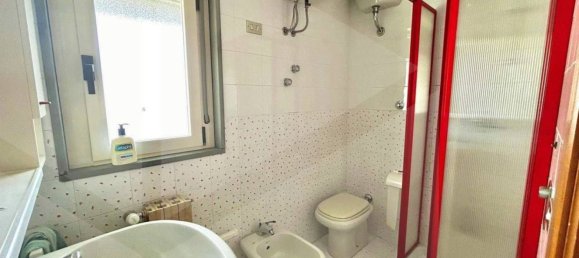 Apartamento de 4 habitaciónes en Bitritto, Italy No. 27780 6