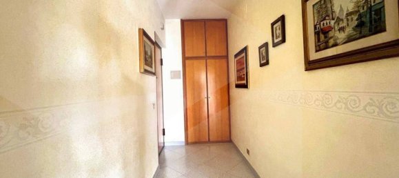 Apartamento de 4 habitaciónes en Bitritto, Italy No. 27780 16