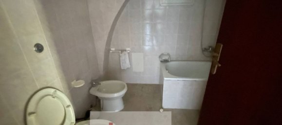 4 rooms House in Foglianise, Italy No. 263439 6