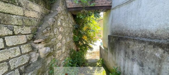 4 rooms House in Foglianise, Italy No. 263439 10