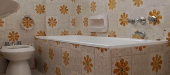 6 rooms Apartment in Follonica, Italy No. 42560 6