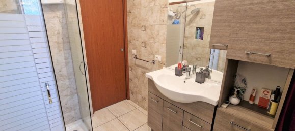 3 rooms House in Rome, Italy No. 34067 33