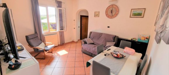3 rooms House in Rome, Italy No. 34067 10