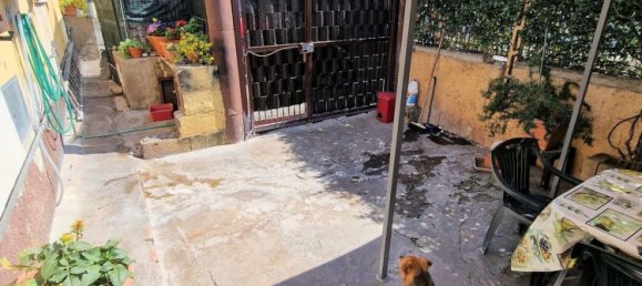 3 rooms House in Rome, Italy No. 34067 4