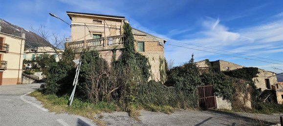 7-salle Maison à Lama dei Peligni, Italy No. 147985 9