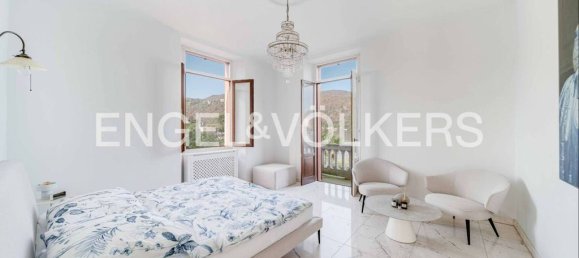 4 غرف نوم فيلا في Porto Ceresio, Italy رقم 62530 46