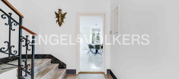 4 غرف نوم فيلا في Porto Ceresio, Italy رقم 62530 5