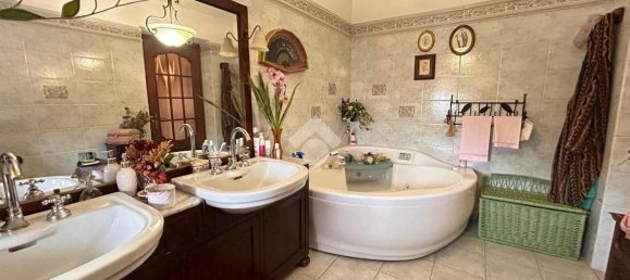 5 Schlafzimmer Haus in Carmagnola, Italy, Nr. 142396 6