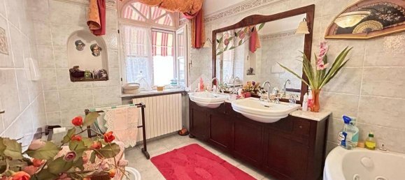 5 Schlafzimmer Haus in Carmagnola, Italy, Nr. 142396 7