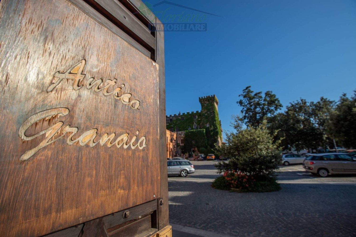 Propiedad comercial de 3 habitaciónes en Montalto di Castro, Italy No. 174370