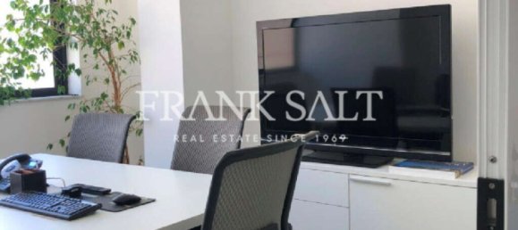 Bureau à Sliema, Malta 310m² No. 12295 5