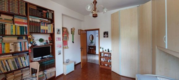 Квартира с 4 комнатами в Ареццо, Италия № 208832 15