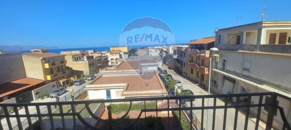 4 bedrooms House in Trappeto, Italy No. 62146 6