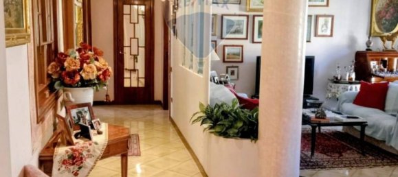 3 bedrooms Apartment in Naples, Italy No. 340034 15