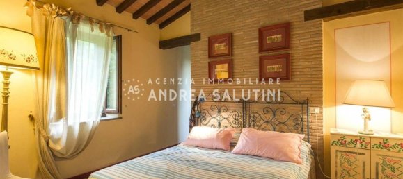 4 bedrooms House in Buti, Italy No. 15594 12
