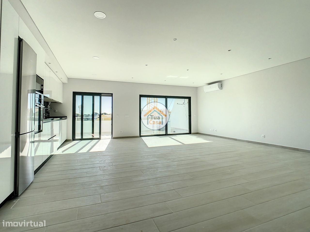 2 Schlafzimmer Wohnung in Quelfes, Portugal, Nr. 149990