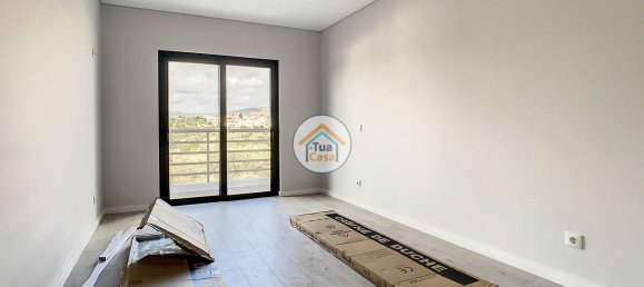 2 Schlafzimmer Wohnung in Quelfes, Portugal, Nr. 149990 8