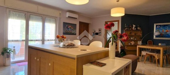 3 bedrooms Apartment in Latina, Italy No. 291924 3