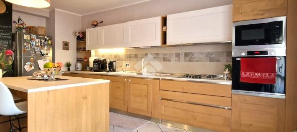 3 bedrooms Apartment in Latina, Italy No. 291924 2