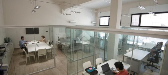 Apartamento de 3 dormitorios en Ferrara, Italy No. 344330 5