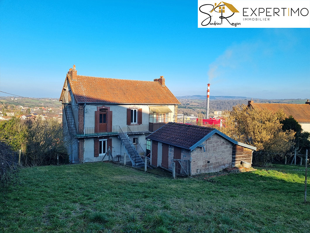4 bedrooms House in Saint-Eloy-les-Mines, France No. 192317