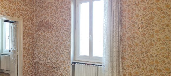 4 bedrooms House in Saint-Eloy-les-Mines, France No. 192317 21