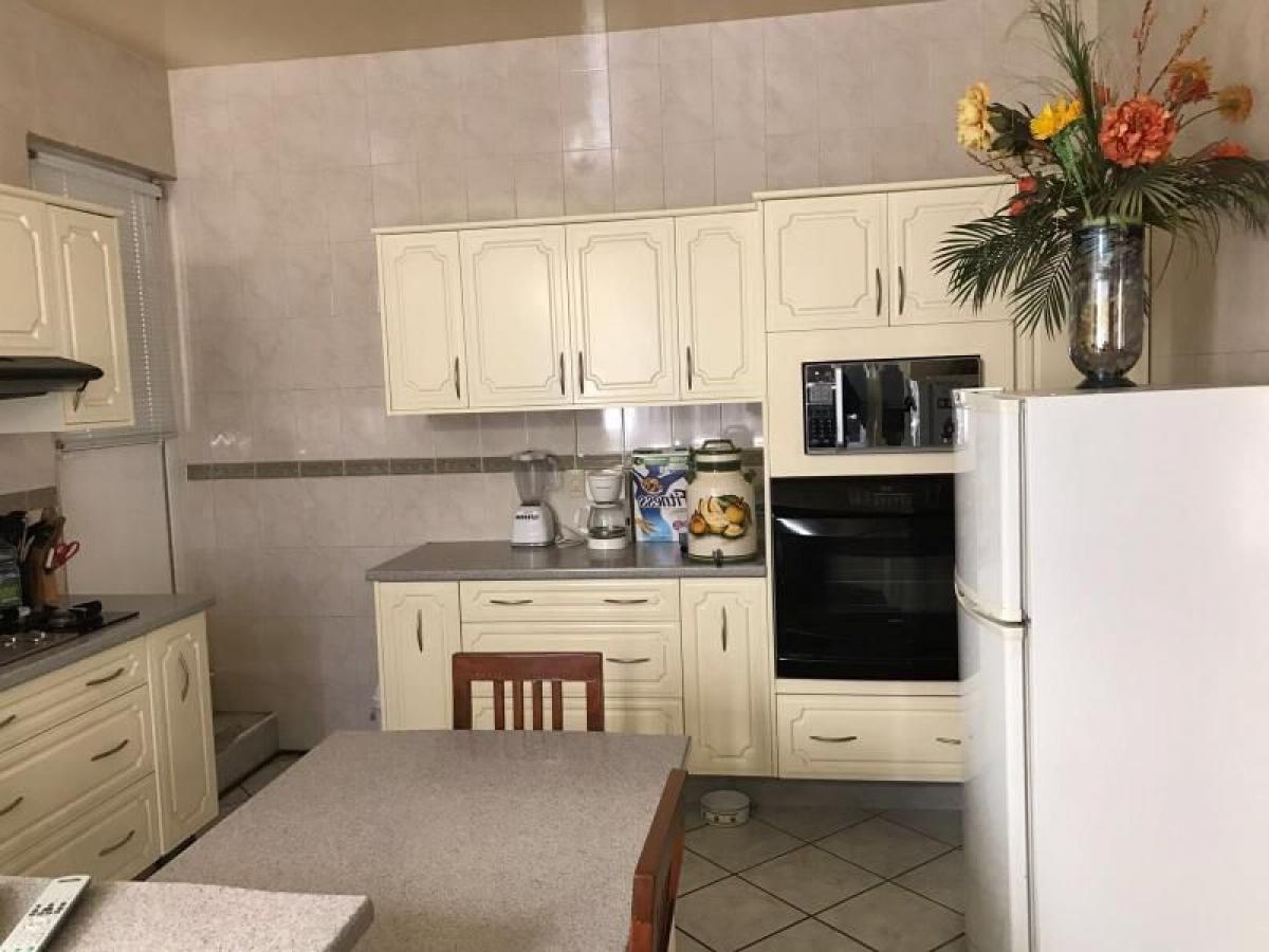 Casa de 3 dormitorios en Mexicali, Mexico No. 172979