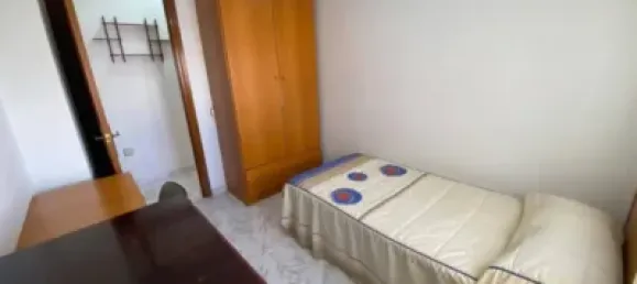 Apartamento de 3 dormitorios en Almería, Spain No. 189002 33